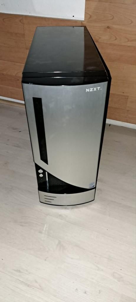 NZXT ATX Kast, Computers en Software, Computerbehuizingen, Gebruikt, Ophalen of Verzenden