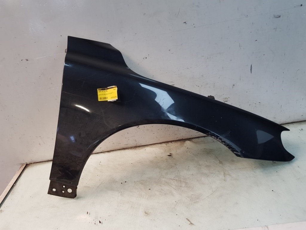 Spatbord Rechts Voor Volvo V70 (BW) 2009 31294001, Gebruikt, Siegburger Straße 229, Köln 50679, , Duitsland, Info@volvocars.com