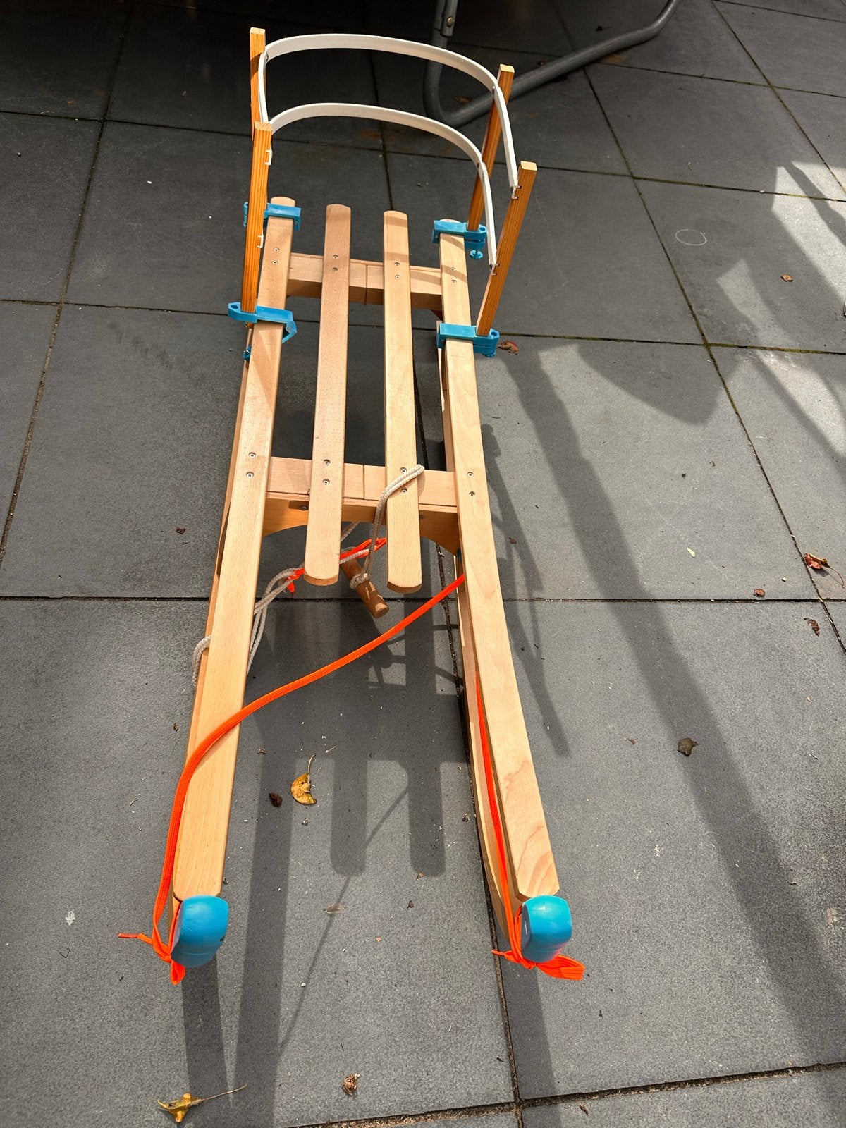 Houten slee met rugleuning en trekkoord, Ophalen of Verzenden, Rugleuning, Gebruikt, Hout