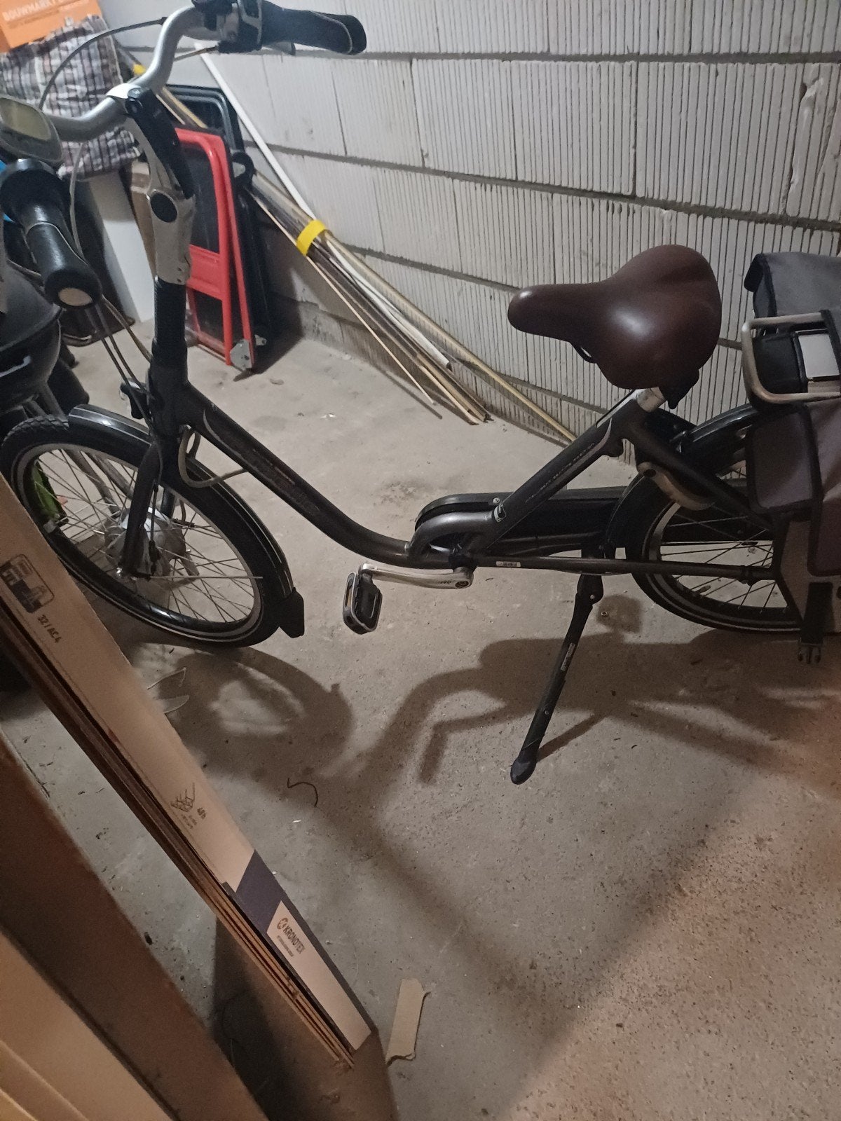 fiets e-bike, Fietsen en Brommers, 55 cm of meer, Ophalen of Verzenden, Zo goed als nieuw, Minder dan 10 versnellingen