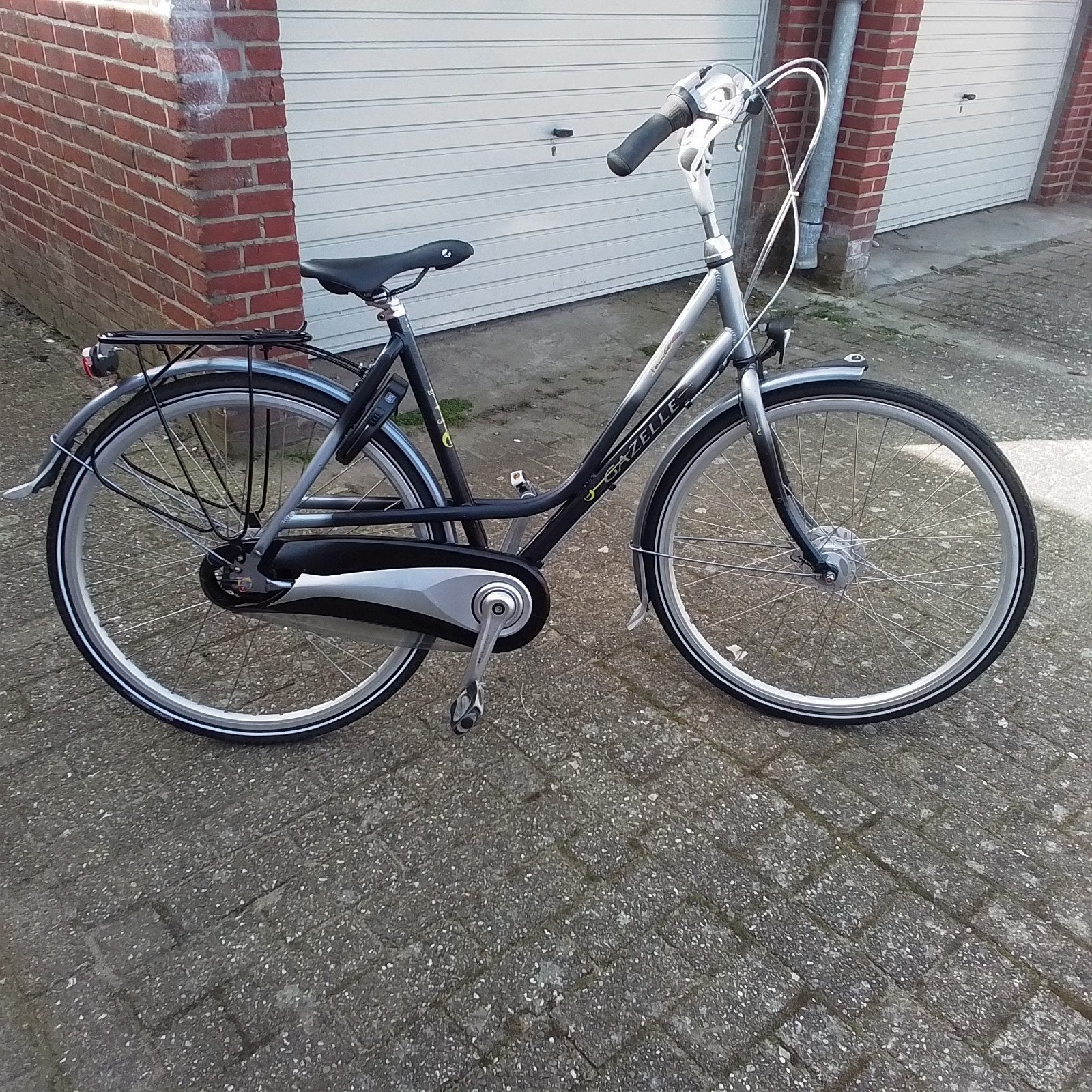 Mooie damesfiets gazelle, 28 inch, 53 tot 56 cm, Versnellingen, Ophalen of Verzenden, Zo goed als nieuw