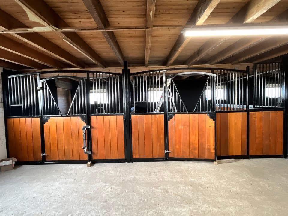 Privé stal 1 vrij, Dieren en Toebehoren, Stalling, 1 paard of pony