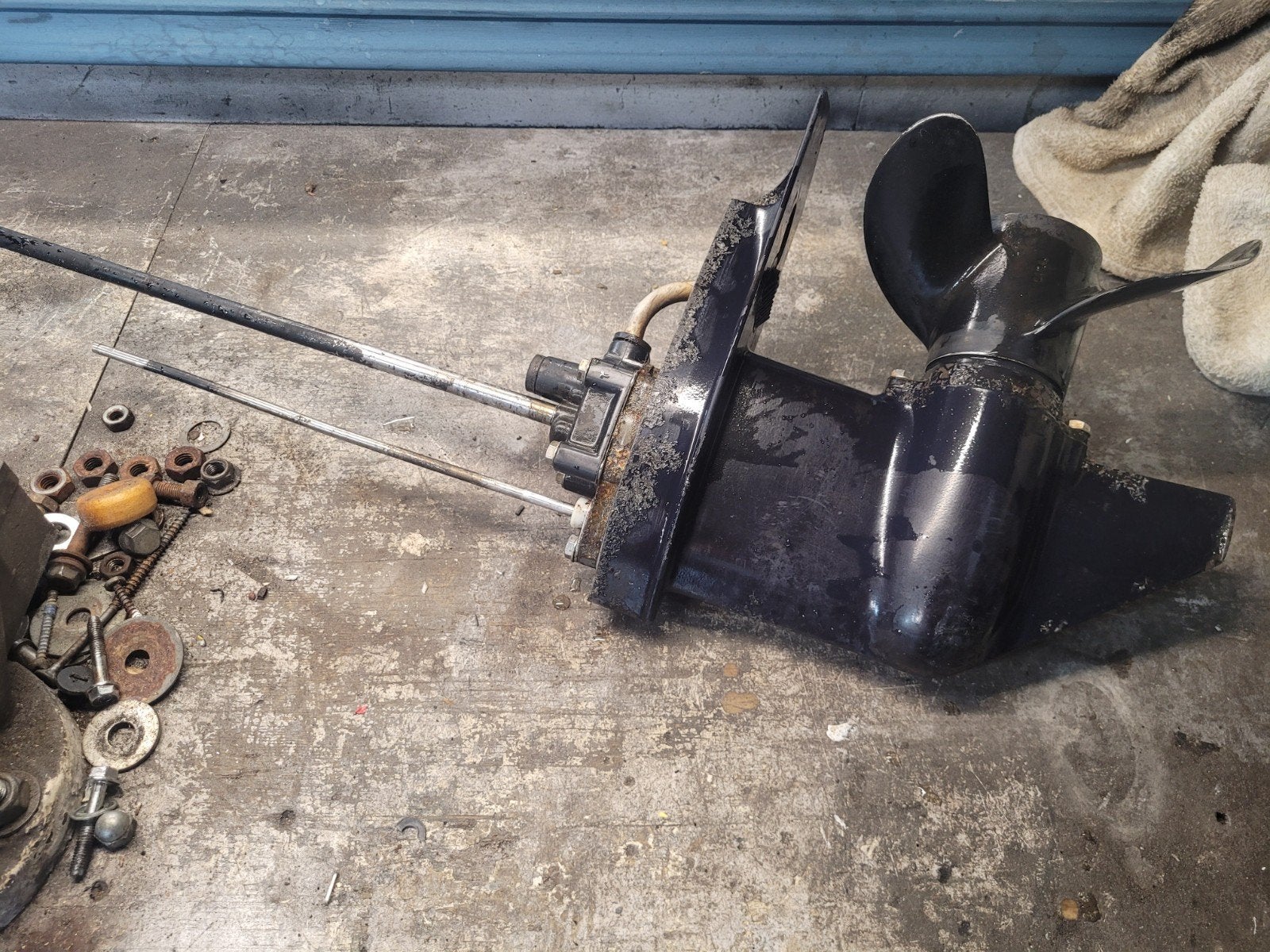 Tohatsu /mercury staartstuk Kortstaart
komt van 5 pk 4takt a, Ophalen of Verzenden, Motor en Techniek