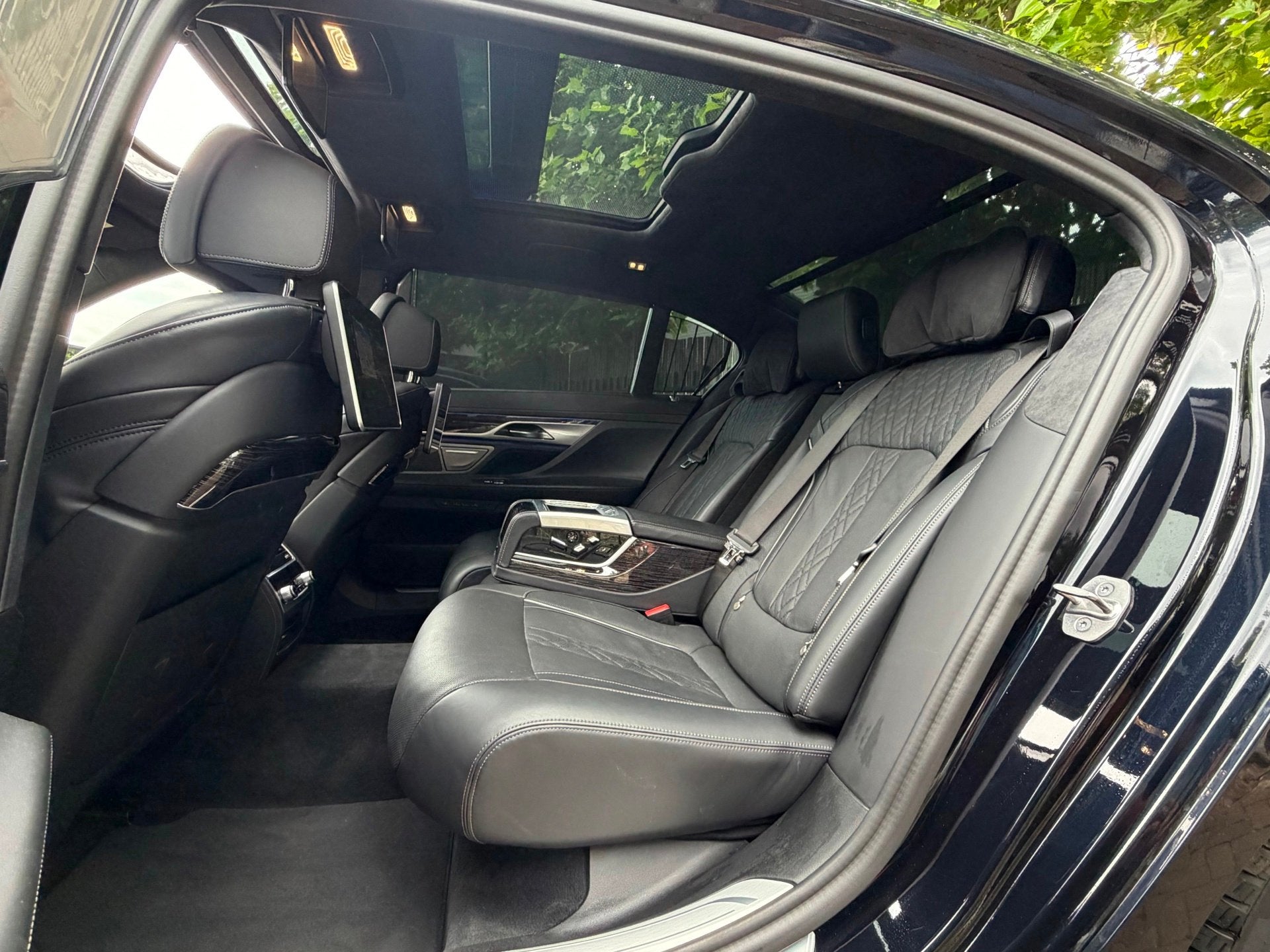 Foto 14 van BMW 7-serie 745Le xDrive M-Sport SOH91% 30990NETTO Full Opti