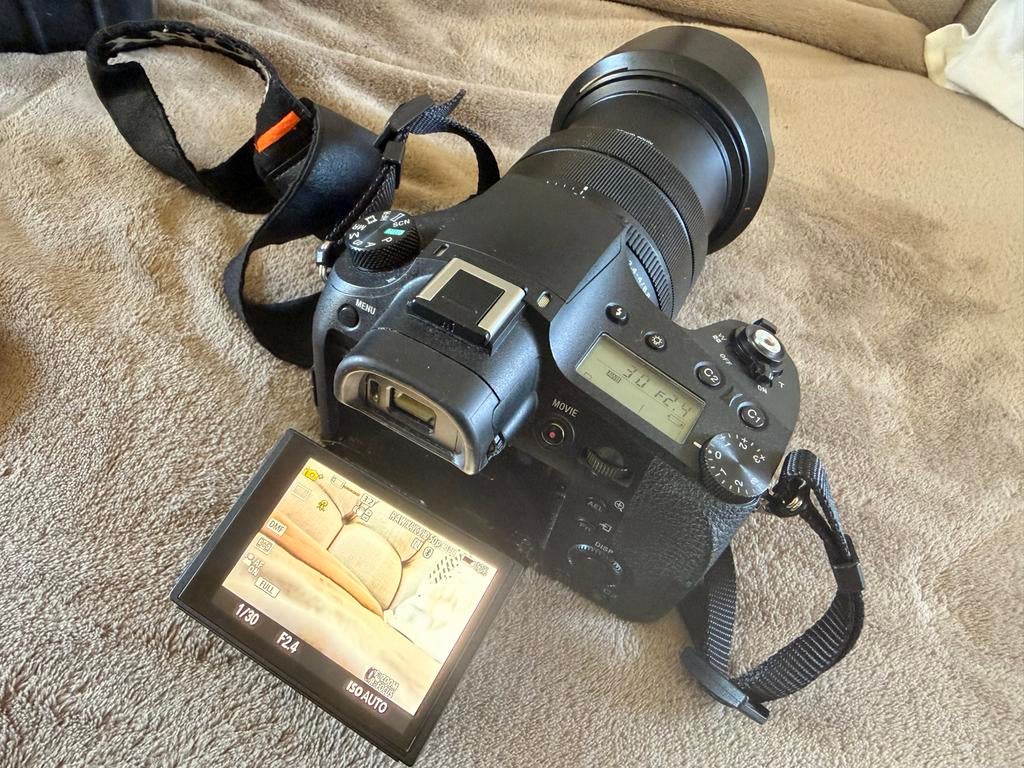 Sony RX10 IV Bridgecamera met Zeiss lens en koffer, Ophalen, Compact, Zo goed als nieuw, Sony