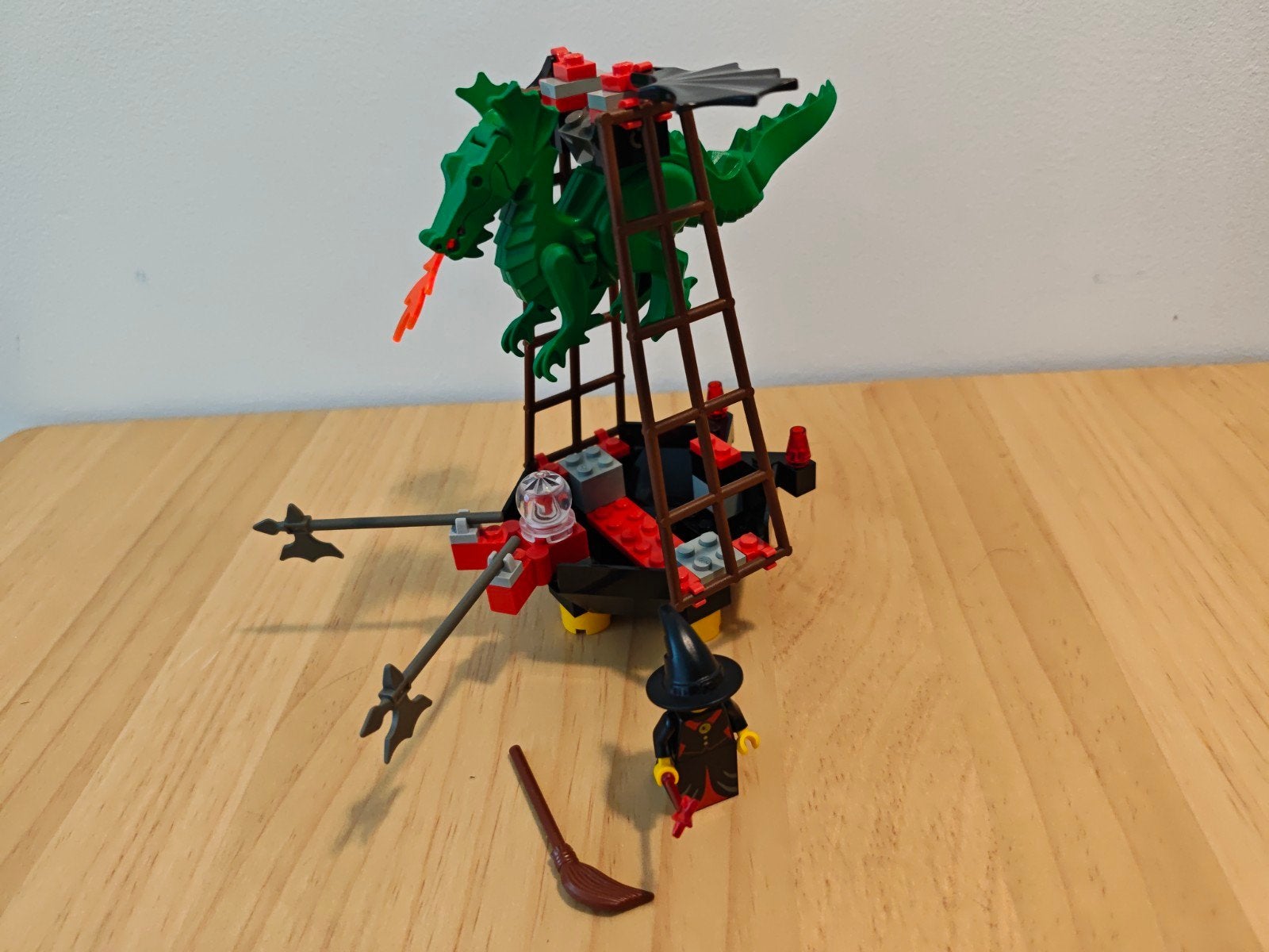 Lego set 6037 Drakenwagen (compleet, mist cape), Kinderen en Baby's, Inclusief minifiguren, Gebruikt, Lego, Ophalen of Verzenden