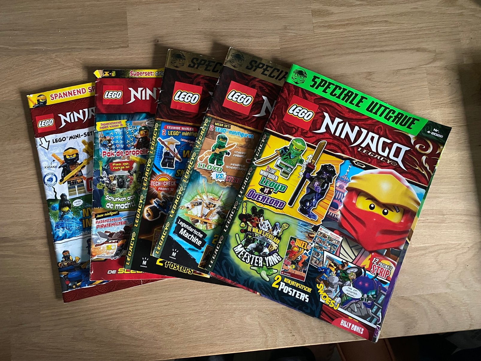 LEGO Ninjago stripboeken/magazines – 5 stuks, Ophalen of Verzenden, Gelezen, Overige typen