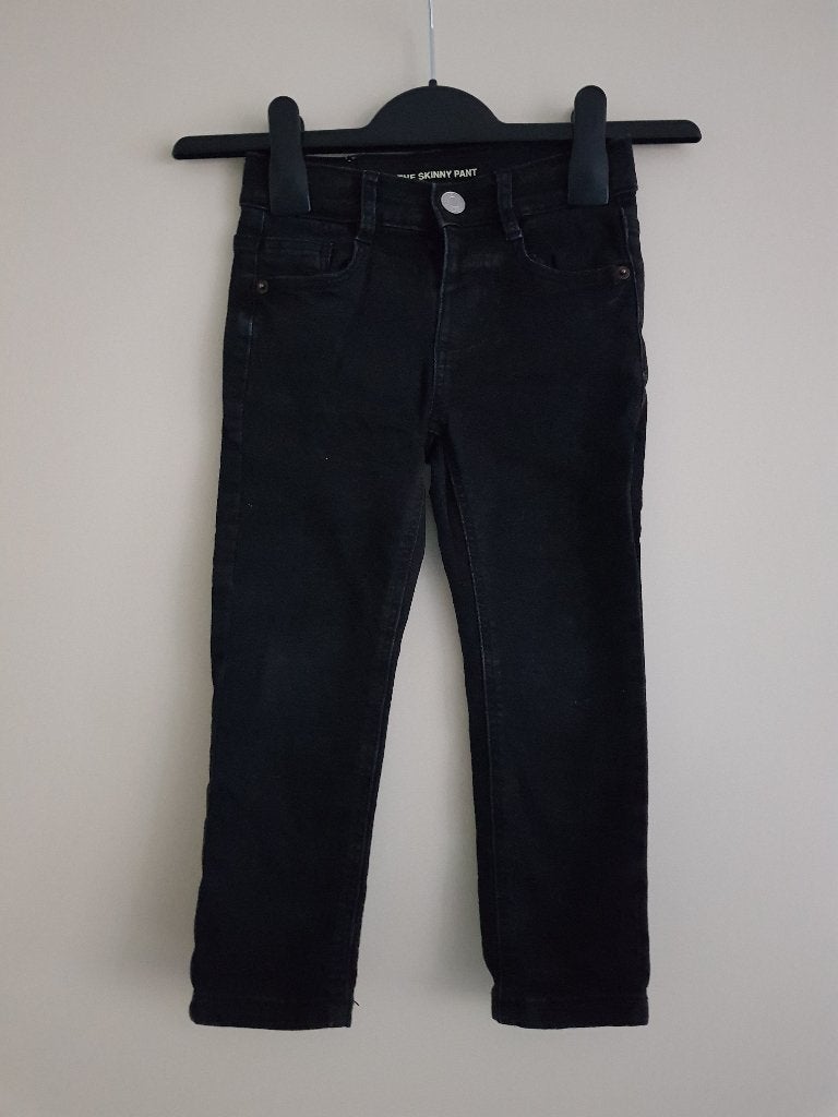 Spijkerbroek / broek jongen of meisje -- maat 104 -- Zara, Kinderen en Baby's, Kinderkleding | Maat 104, Broek, Jongen of Meisje