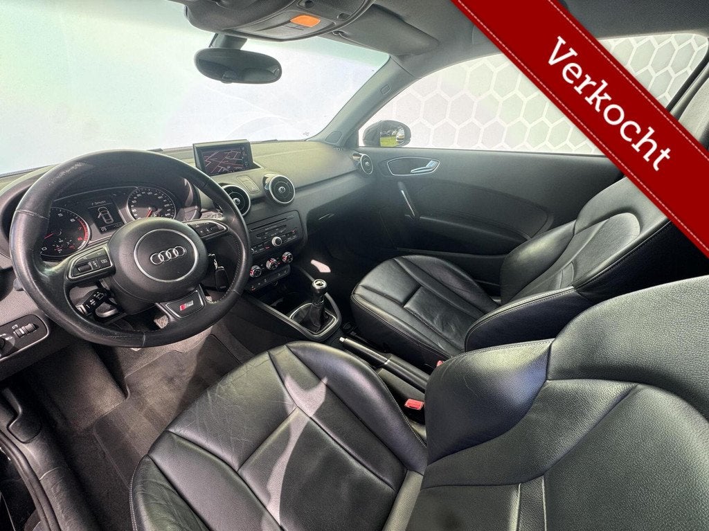 Audi A1 1.4 TFSI Ambition Pro Line 18 inch Rotor Leer Xenon, Voorwielaandrijving, Euro 5, Zwart, 4 stoelen