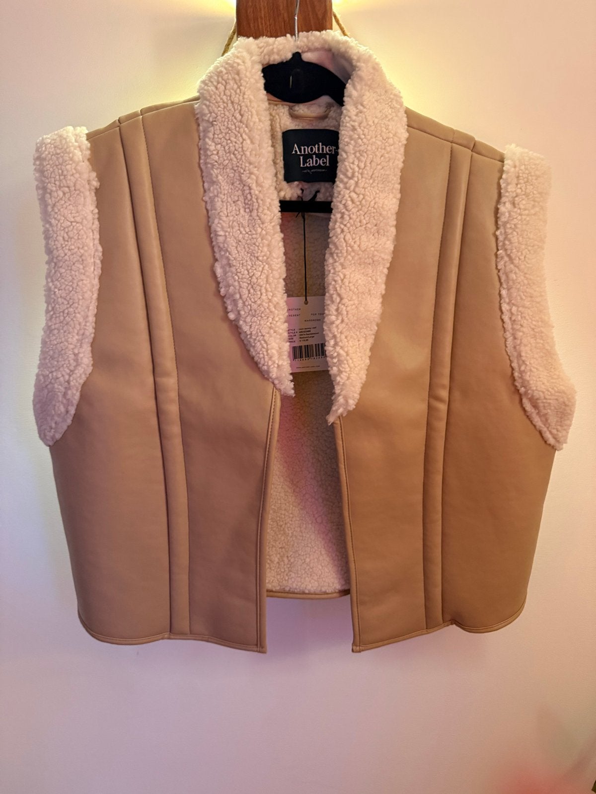 Nieuw Another Label Stijlvol Mouwloos Lammy Vest M/L, Kleding | Dames, Ophalen of Verzenden, Nieuw, Maat 38/40 (M), Bruin