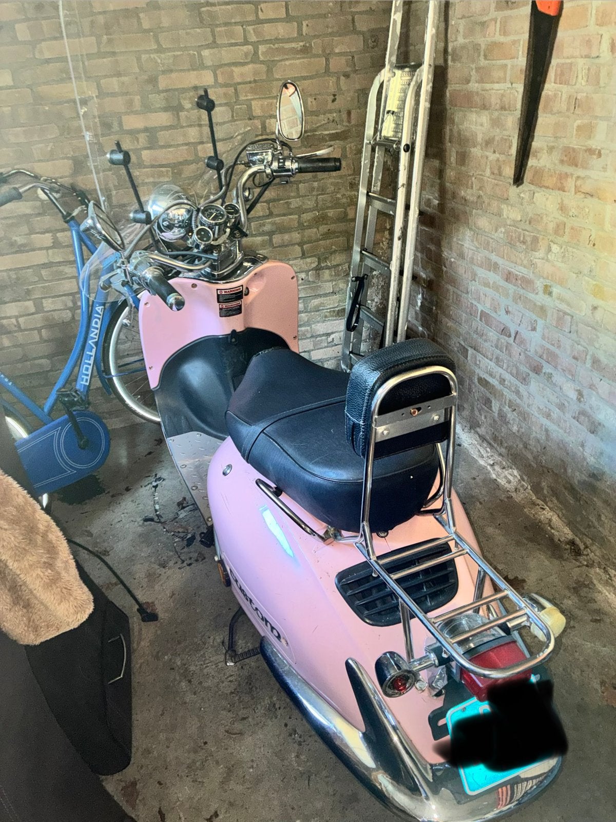 Agm retro scooter, Fietsen en Brommers, Brommeronderdelen | Scooters, Ophalen, Gebruikt, Overige typen, Overige merken