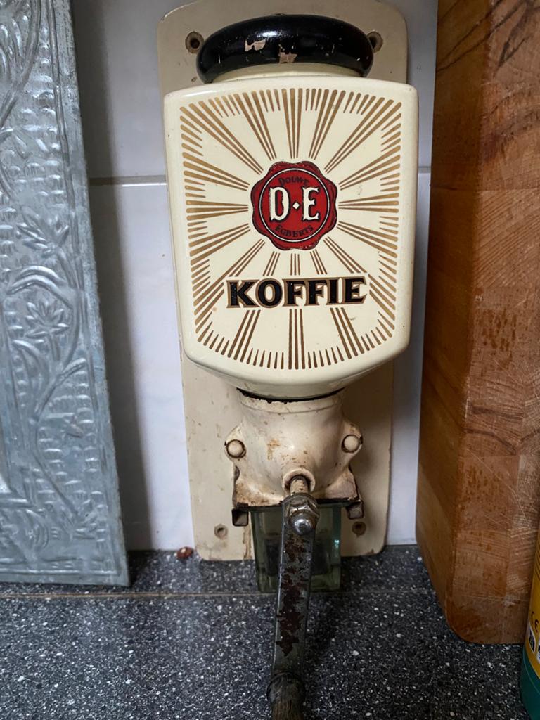 Douwe egberts koffiemolen, Antiek en Kunst, Antiek | Keukenbenodigdheden, Ophalen of Verzenden