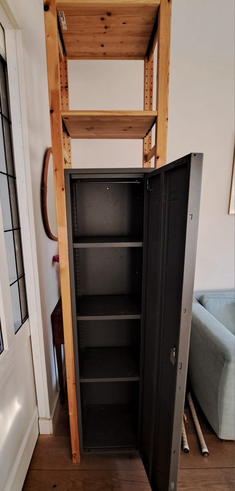 Ikea Ivar Stellingkast met Bruingrijze Locker, Ophalen, Gebruikt