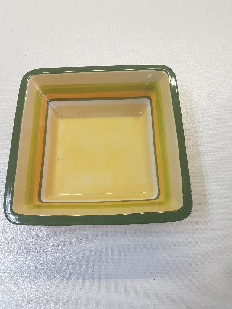 intermezzo schaal 26cm vierkant en kom rond 18cm., Ophalen of Verzenden, Zo goed als nieuw, Steen/keramiek