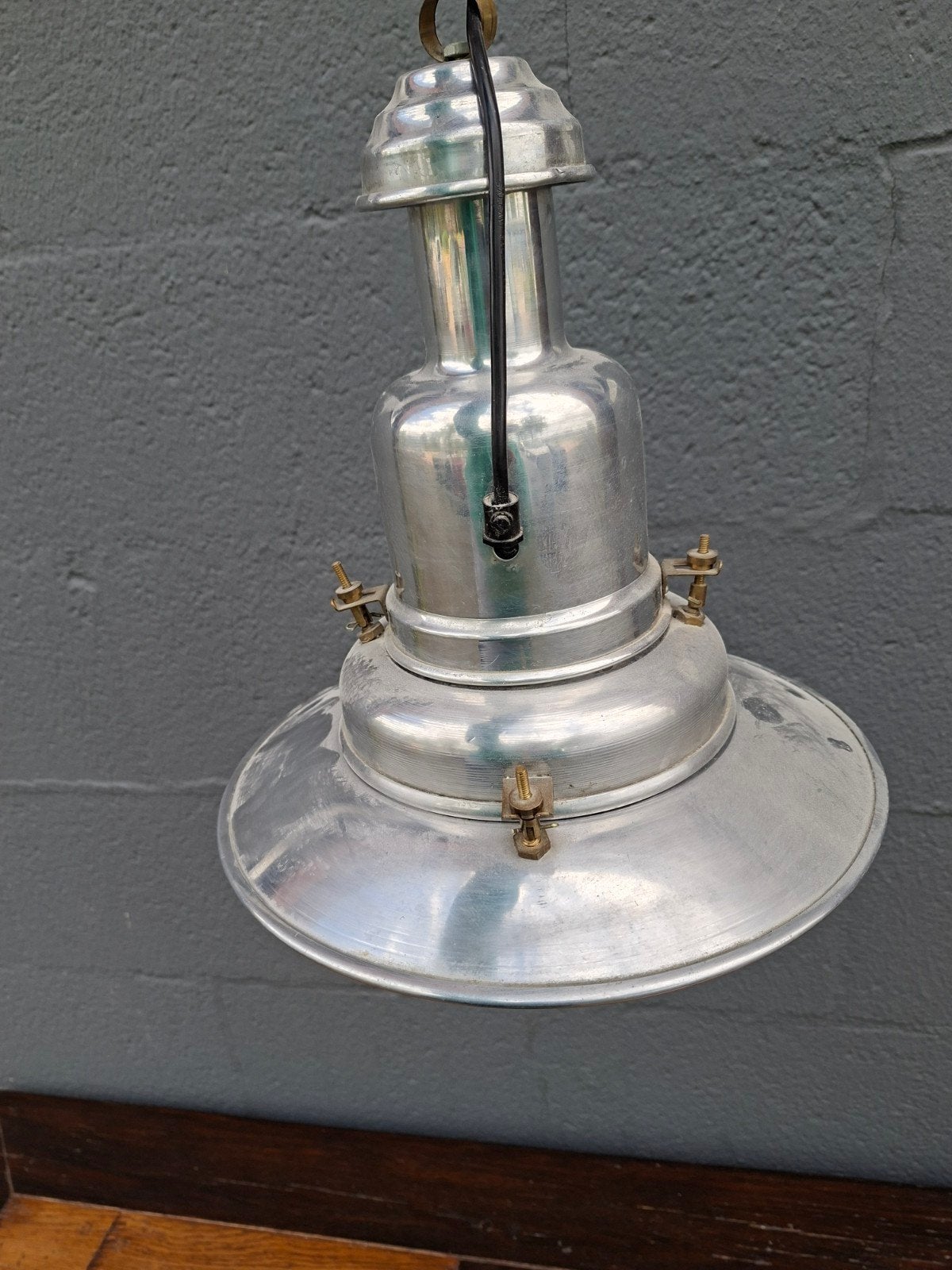 Landelijke lamp, Ophalen