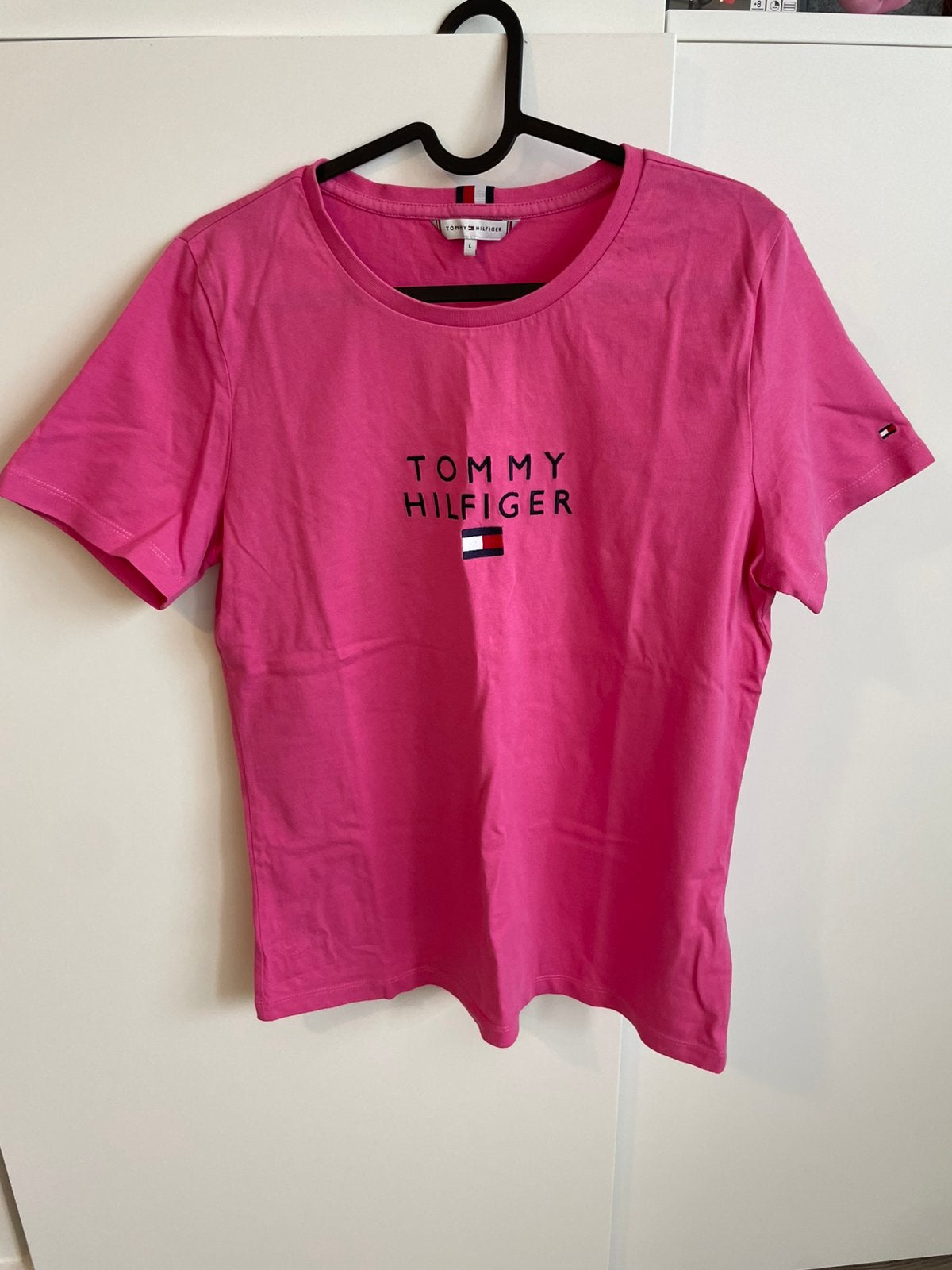 Roze Tommy Hilfiger Tshirt Maat L, Maat 42/44 (L), Ophalen of Verzenden, Zo goed als nieuw, Korte mouw