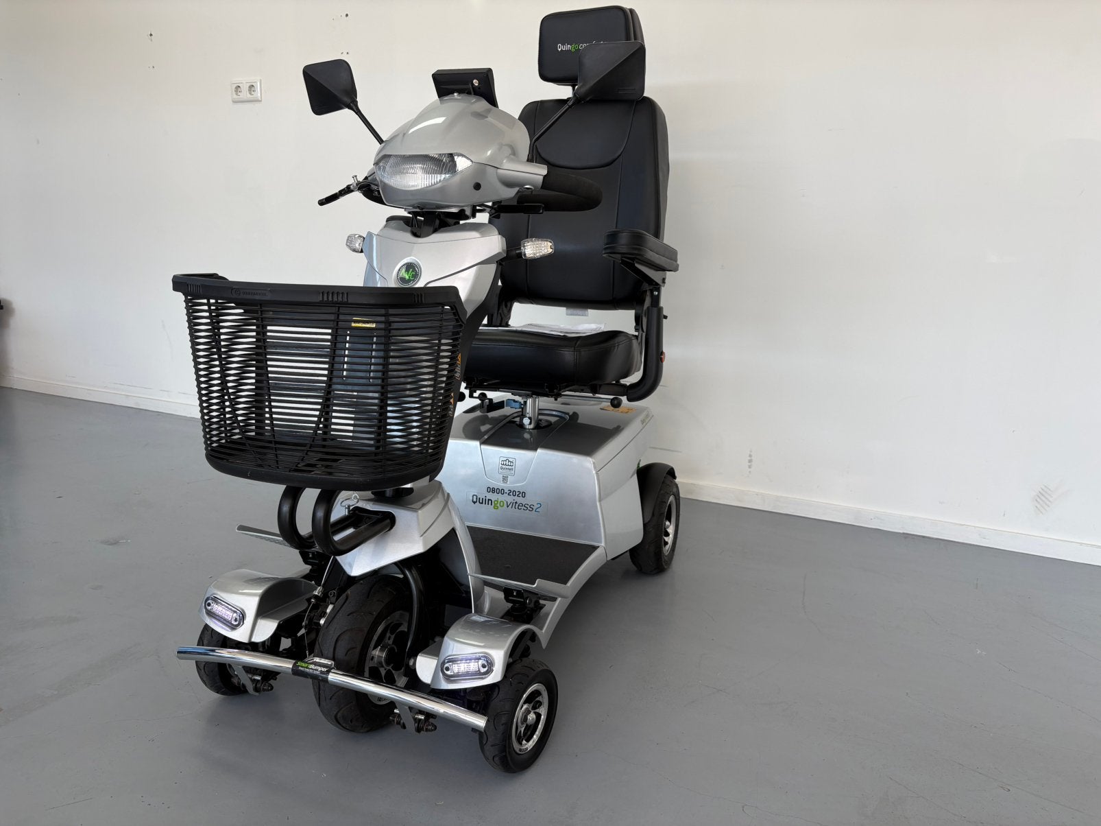 Quingo Vitess 2  Scootmobiel | Nieuwstaat 189 km | Garantie, 10 km/u of minder, Gebruikt, Vermeiren, Ophalen of Verzenden