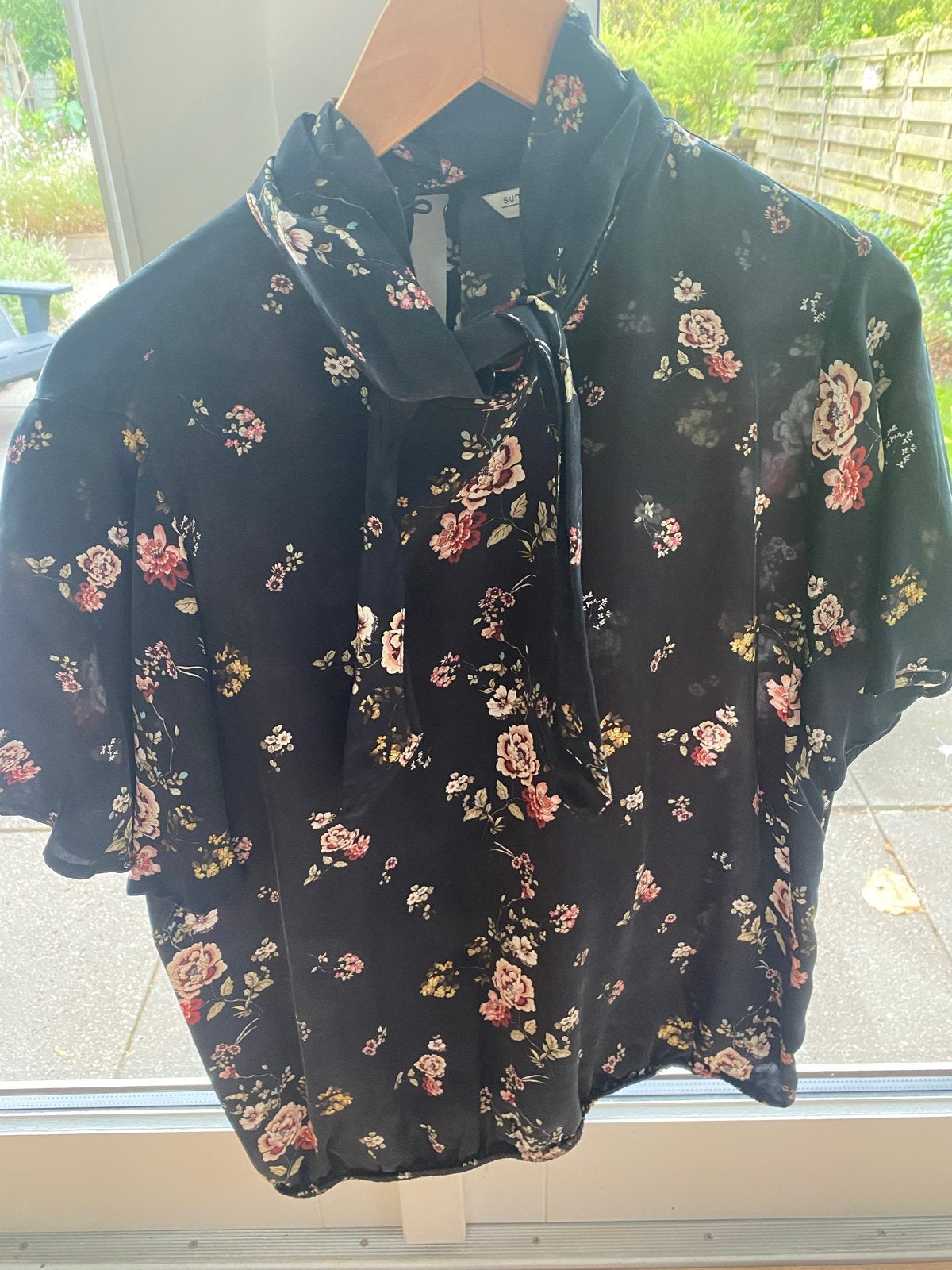 Summum Woman blouse met bloemenprint - Maat 44, Ophalen of Verzenden, Zo goed als nieuw, Zwart