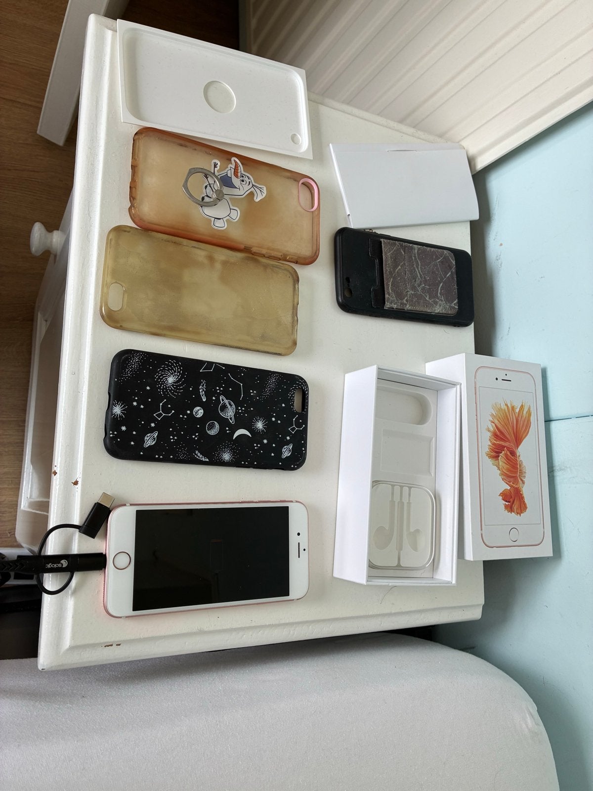Roze iPhone 6S met accessoires en hoesjes, Telecommunicatie, Mobiele telefoons | Apple iPhone, Ophalen, Gebruikt, 32 GB, Zonder abonnement