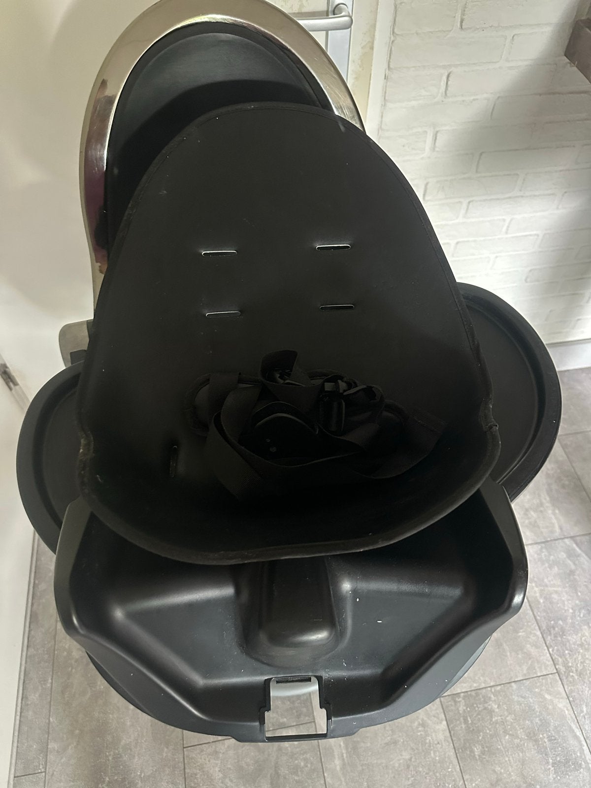 Bloom Fresco Chrome kinderstoel met eetblad en gordel, Kinderen en Baby's, Kinderstoelen, Ophalen, Gebruikt, Overige typen, Gordel(s)