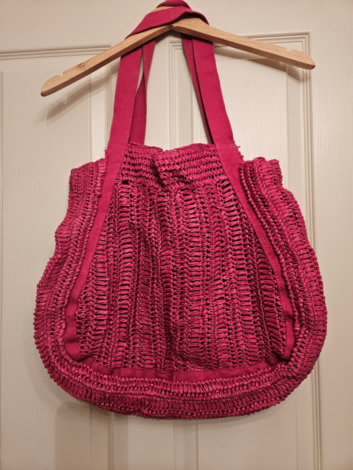 Stijlvolle roze shopper van gevlochten materiaal, Ophalen of Verzenden, Gebruikt, Roze, Shopper