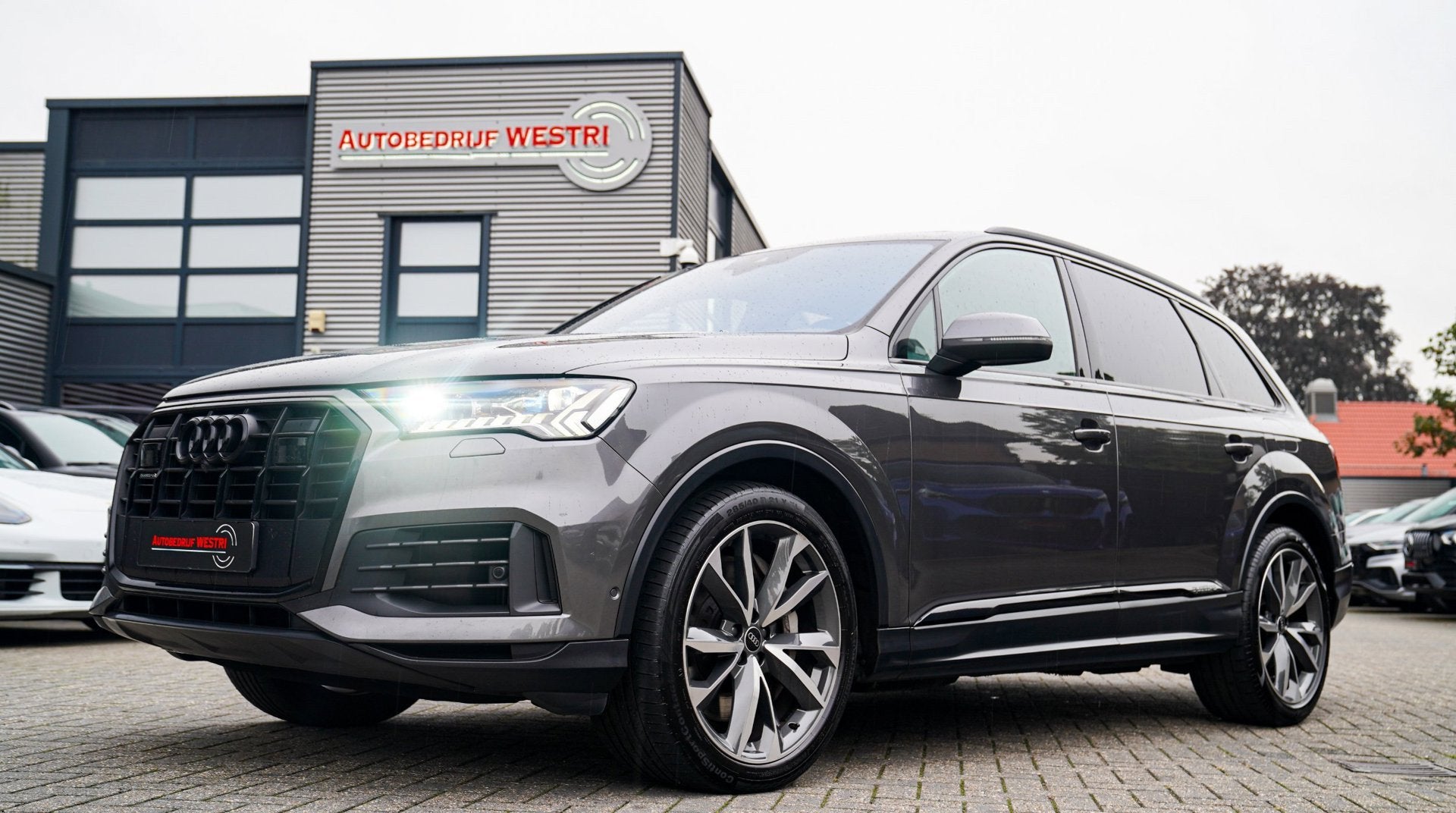 Audi Q7 55 TFSI e quattro Pro Line Plus | Luchtvering | Head, Auto's, Automaat, Gebruikt, 2995 cc, 138 €/maand