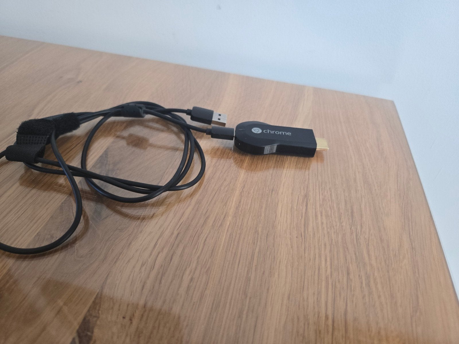 Google Chromecast met HDMI en USB-kabel, Ophalen of Verzenden, Gebruikt, HDMI, Zonder harde schijf