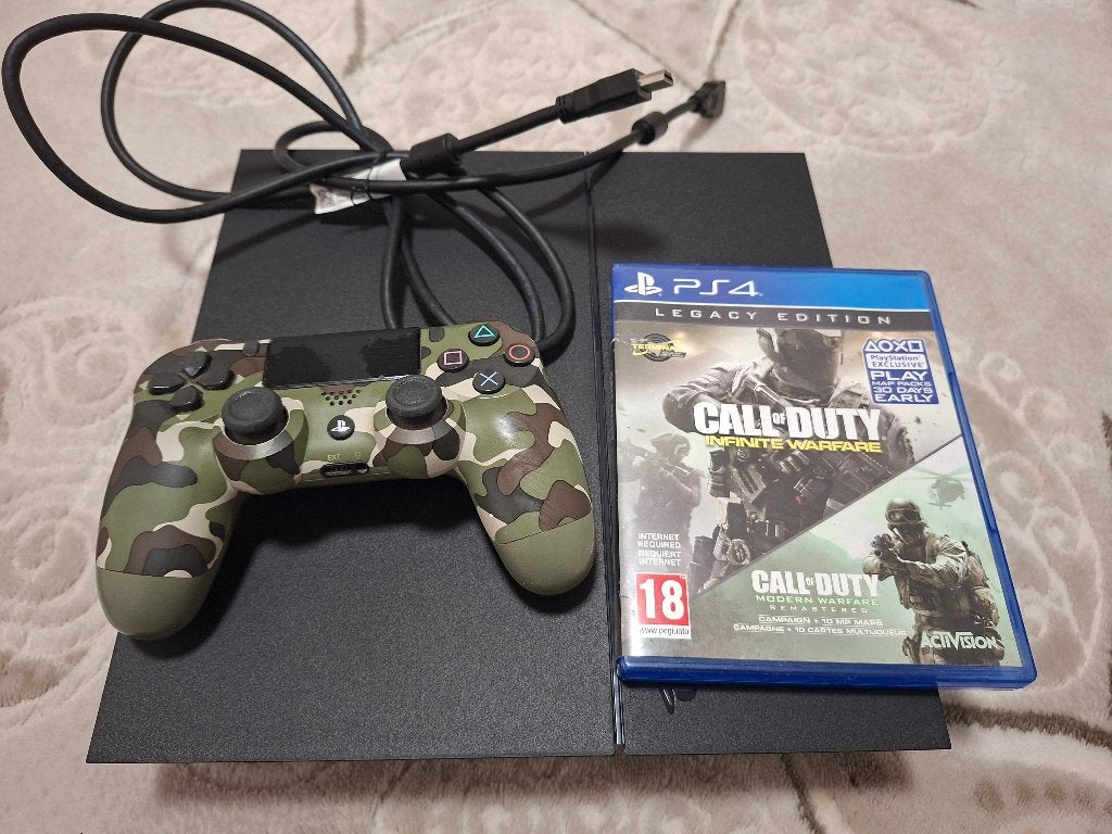 Playstation 4 FAT, Ophalen, Met games, Zo goed als nieuw, 1 TB