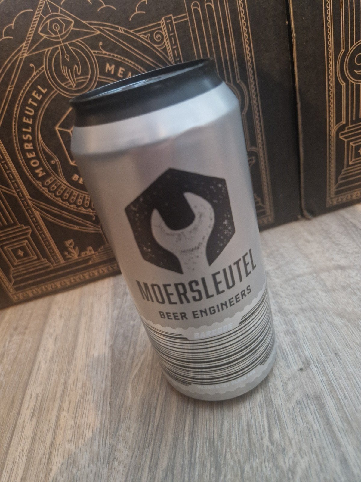 Moersleutel - Barcode Silver & Yet Black, Verzamelen, Biermerken, Ophalen of Verzenden, Gebruikt, Reclamebord, Plaat of Schild
