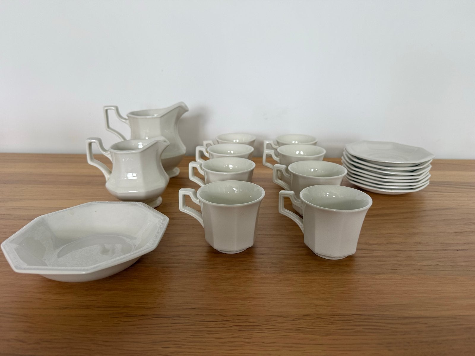 Vintage Servies Set (Made in England), Antiek en Kunst, Ophalen