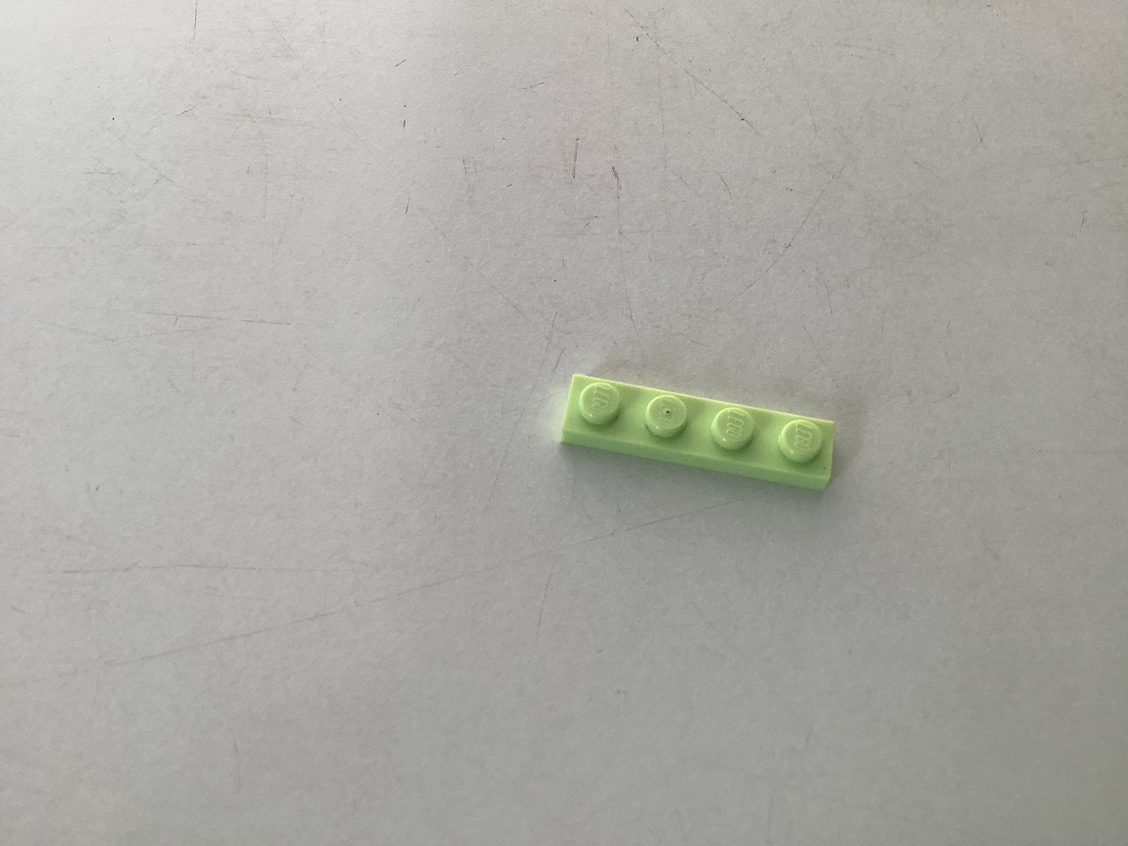 Lego plaat 1x4 licht groen, Ophalen of Verzenden, Gebruikt, Losse stenen, Lego