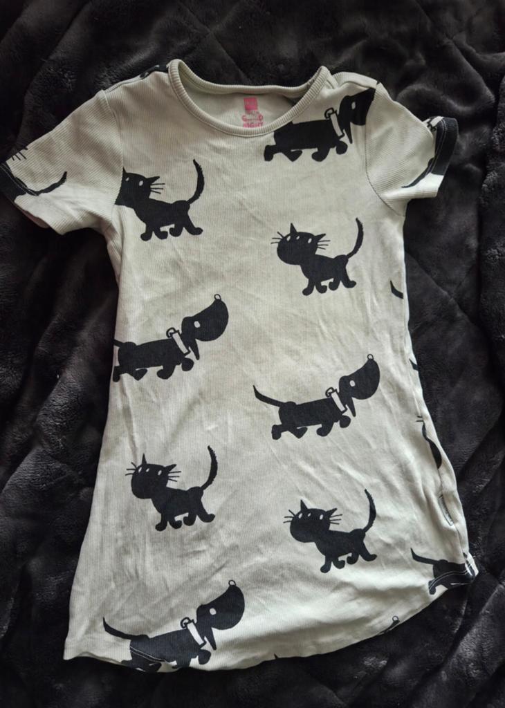 Pyjama jurk takkie en siepie maat 110-116, Ophalen of Verzenden, Zo goed als nieuw, Meisje, Nacht- of Onderkleding