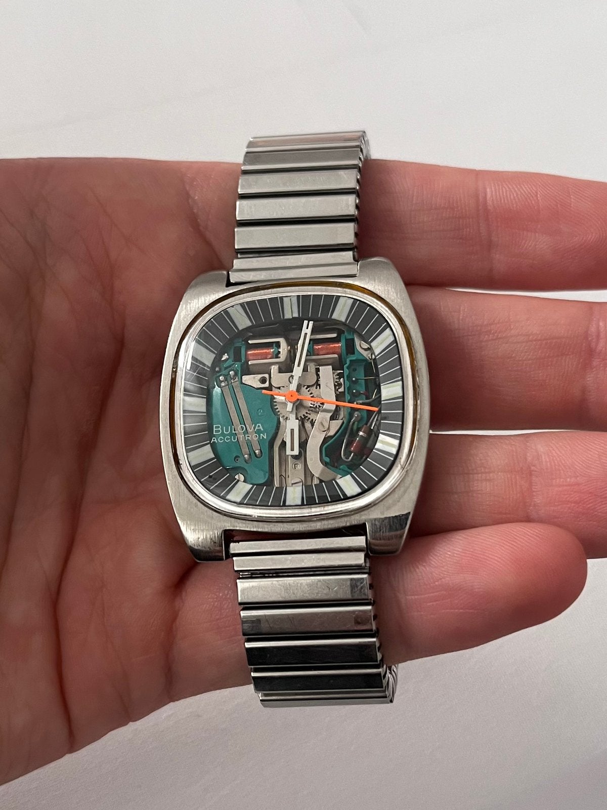 Bulova Accutron Spaceview, Ophalen of Verzenden, Staal, 1960 of later