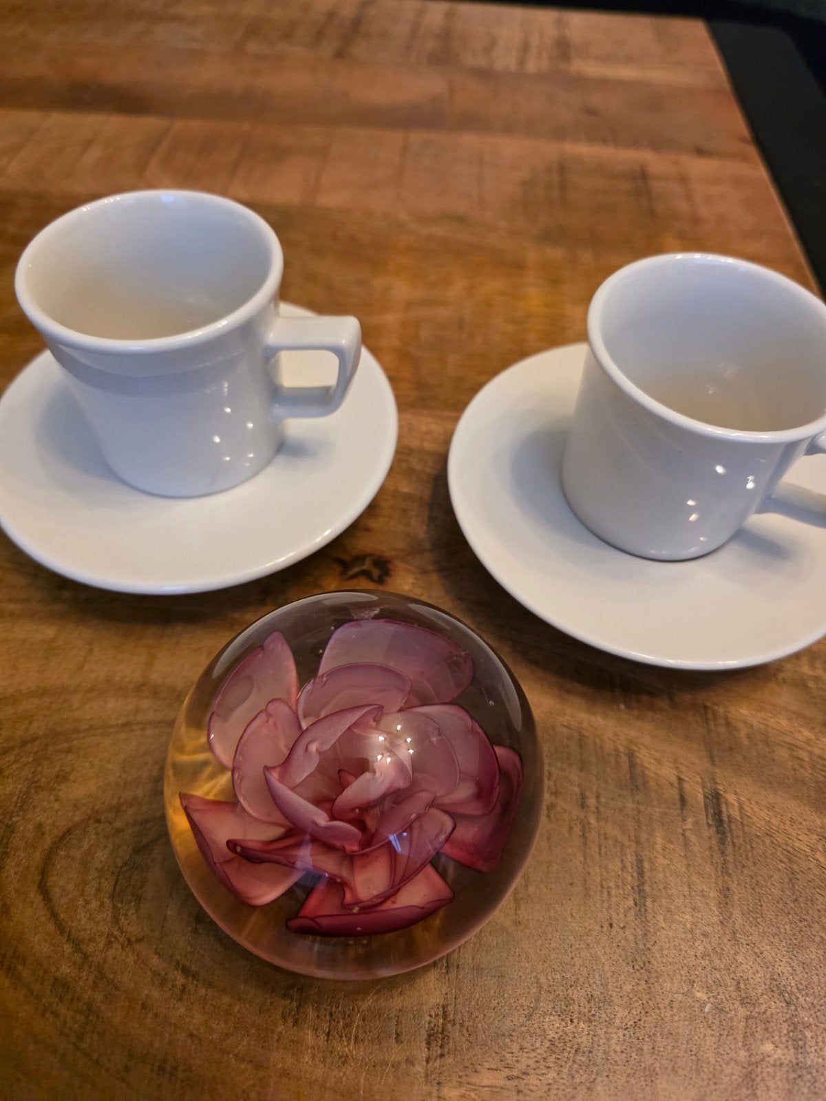 Set van 2 porseleinen koffiekopjes met schotels, Huis en Inrichting, Ophalen of Verzenden