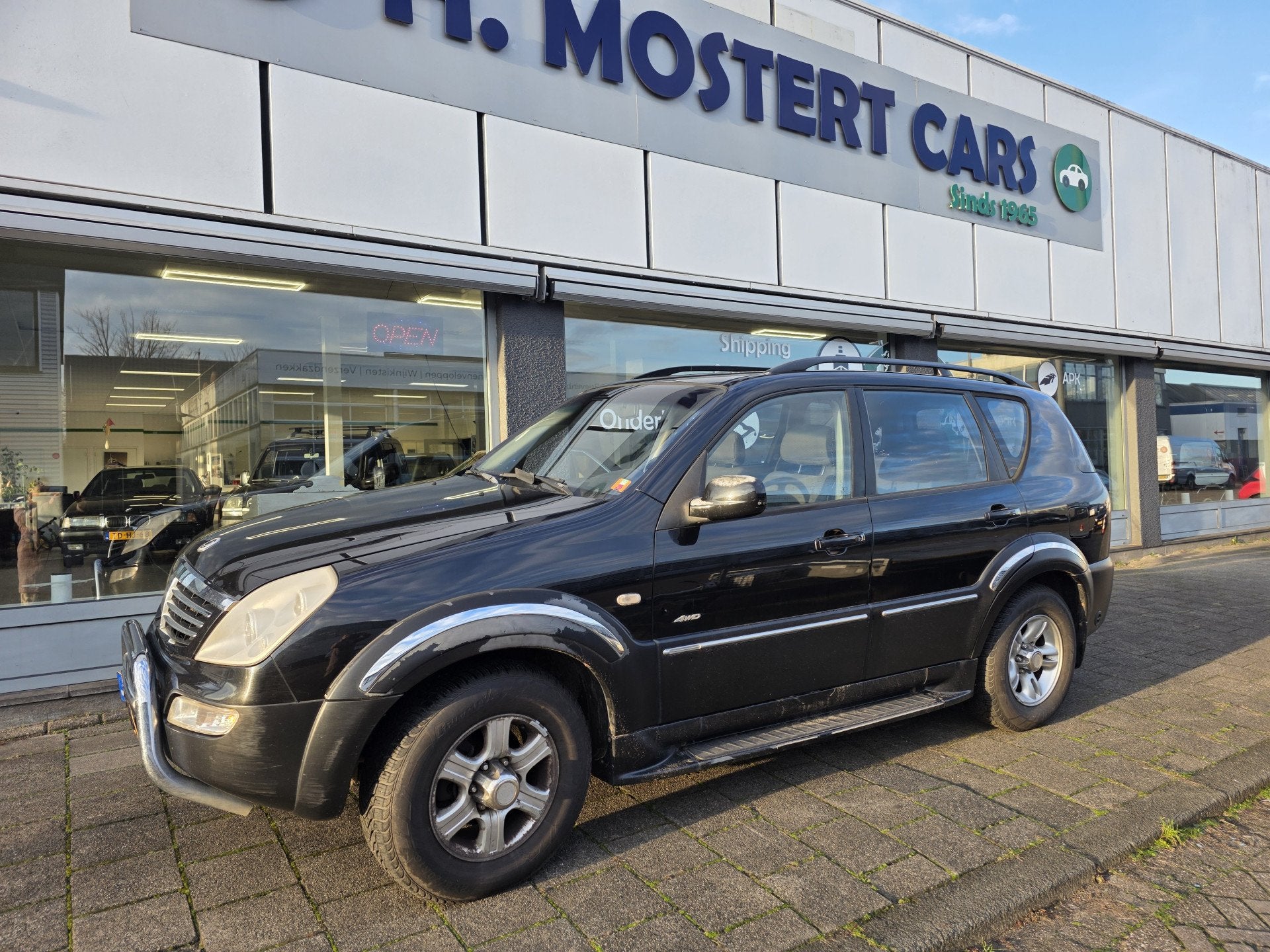 SsangYong Rexton RX 230 Bj.2005 Benzine 5 persoons Airco 4x4, Gebruikt, 4 cilinders, 150 pk, Zwart