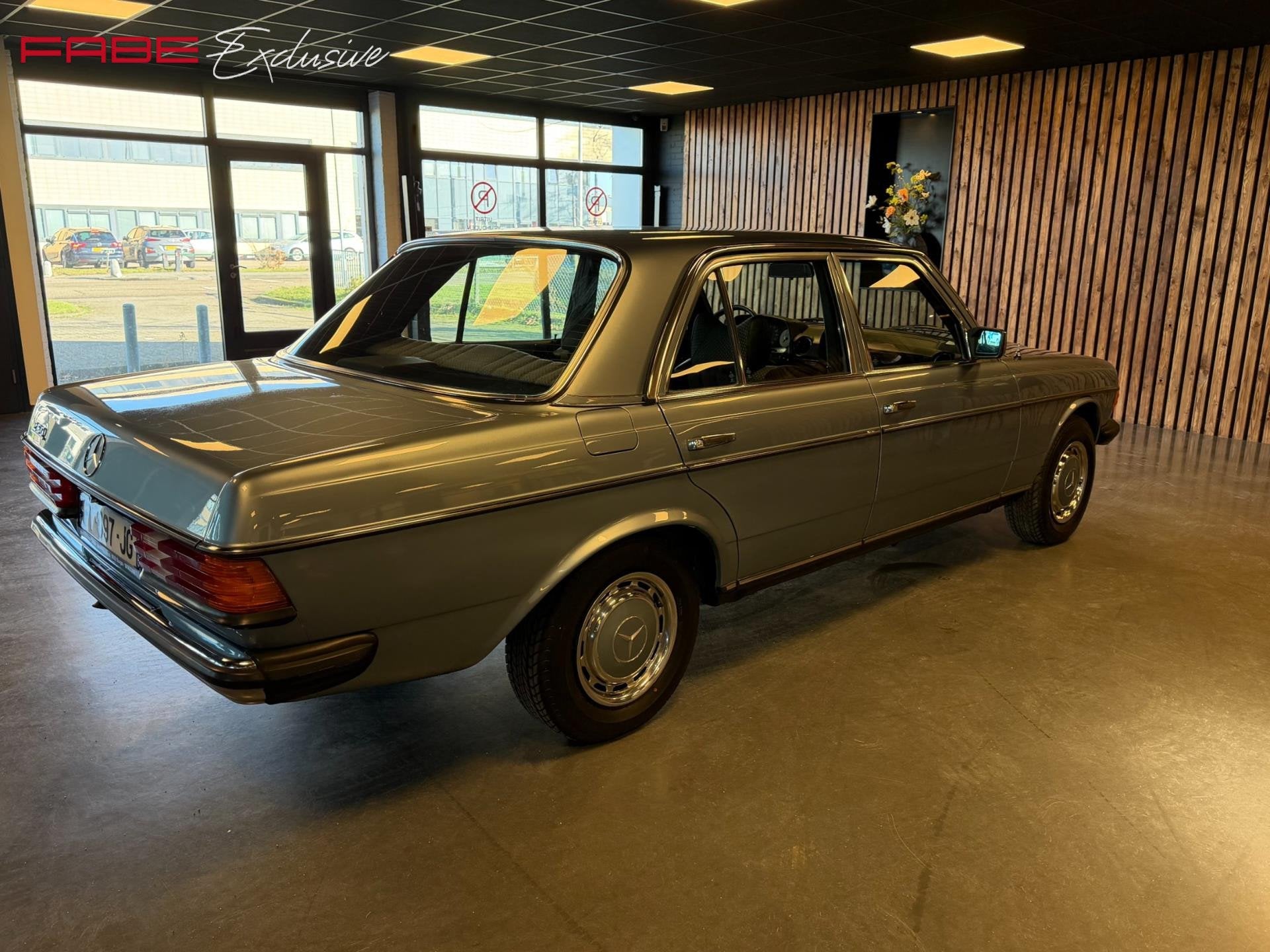 Mercedes-Benz 200-280 (W123) 250 Automaat/1e Eigenaar/Automa, foto 3