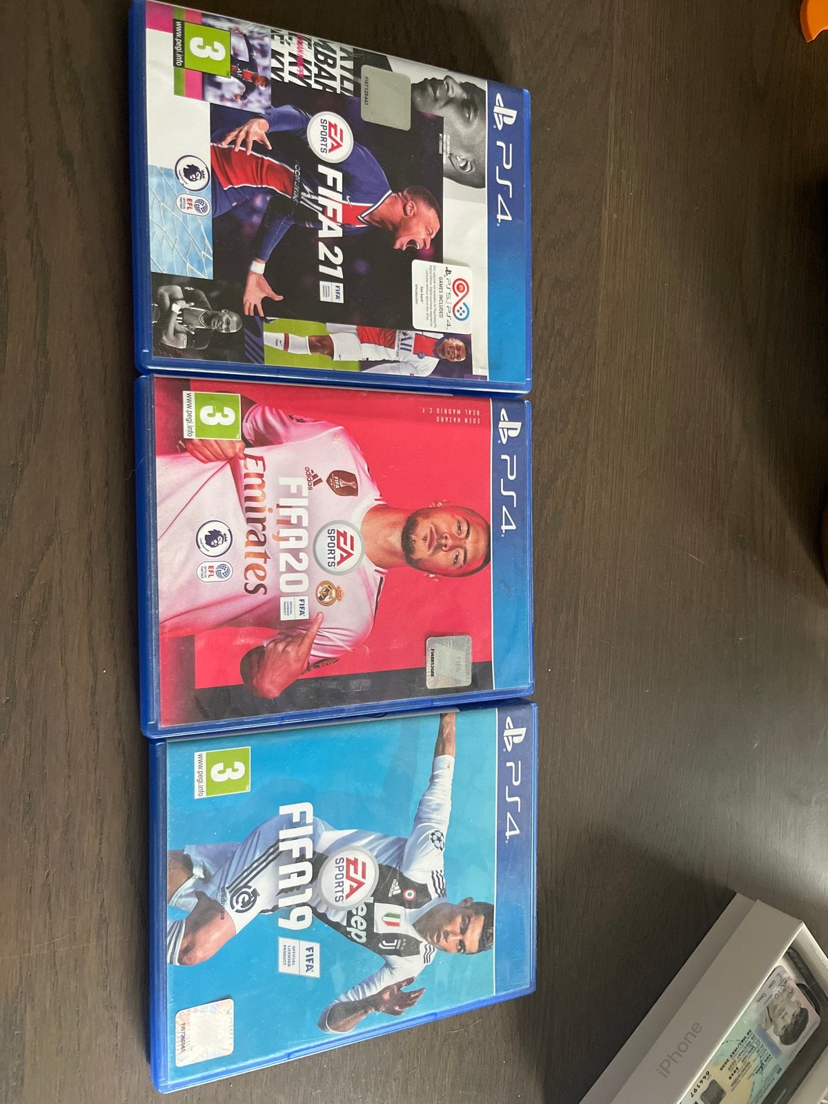 FIFA 19, 20 en 21 voor PlayStation 4 - Voetbalgames, Spelcomputers en Games, Gebruikt, Eén computer, Ophalen of Verzenden, Sport