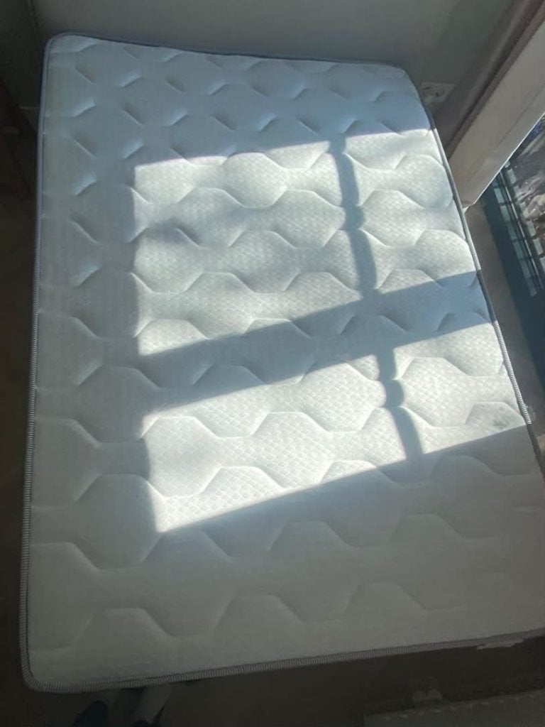 Matras 135 x 200, Nieuw, Twijfelaar, Matras, 200 cm