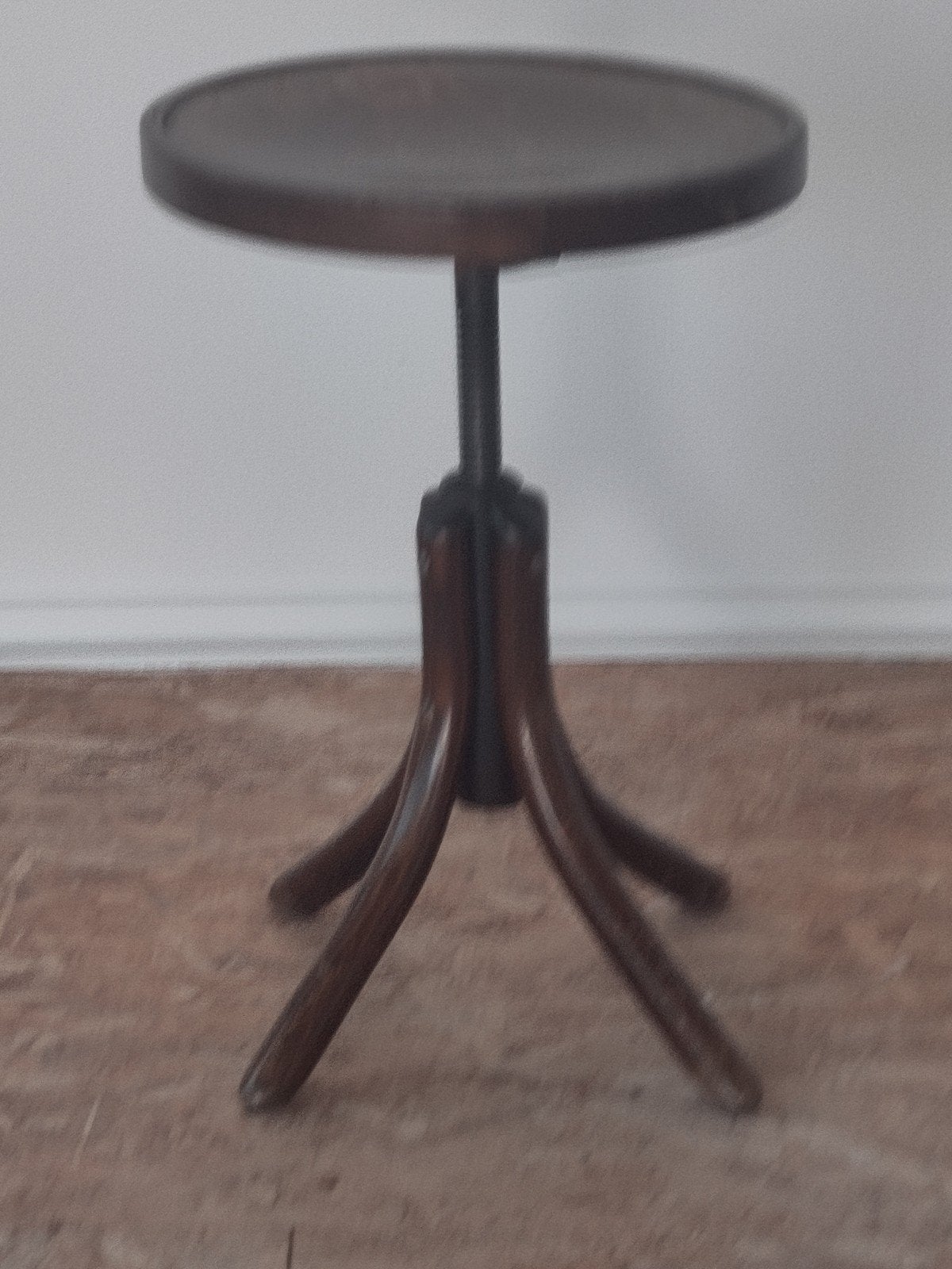Vintage Thonet kruk houten pianokruk bijzettafeltje kruk, Huis en Inrichting, Gebruikt, ., In hoogte verstelbaar, Ophalen of Verzenden