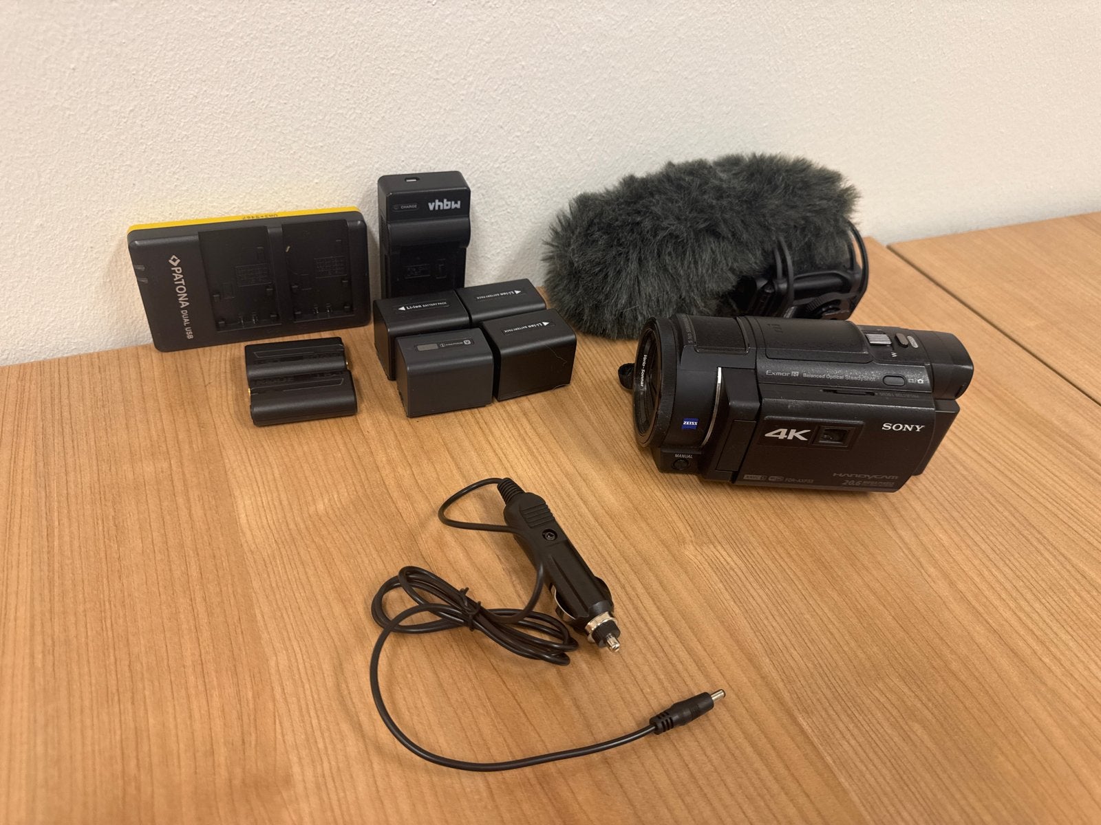 Sony FDR-AXP33 4K Handycam 20.6MP met accessoires, Audio, Tv en Foto, Videocamera's Digitaal, Full HD, Gebruikt, 20x of meer, Ophalen of Verzenden