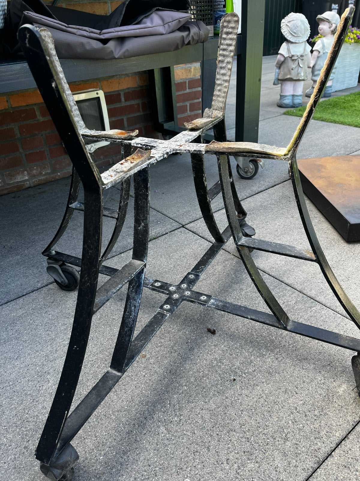 Onderstel voor Kamado BBQ - Gebruikt, Ophalen, Gebruikt