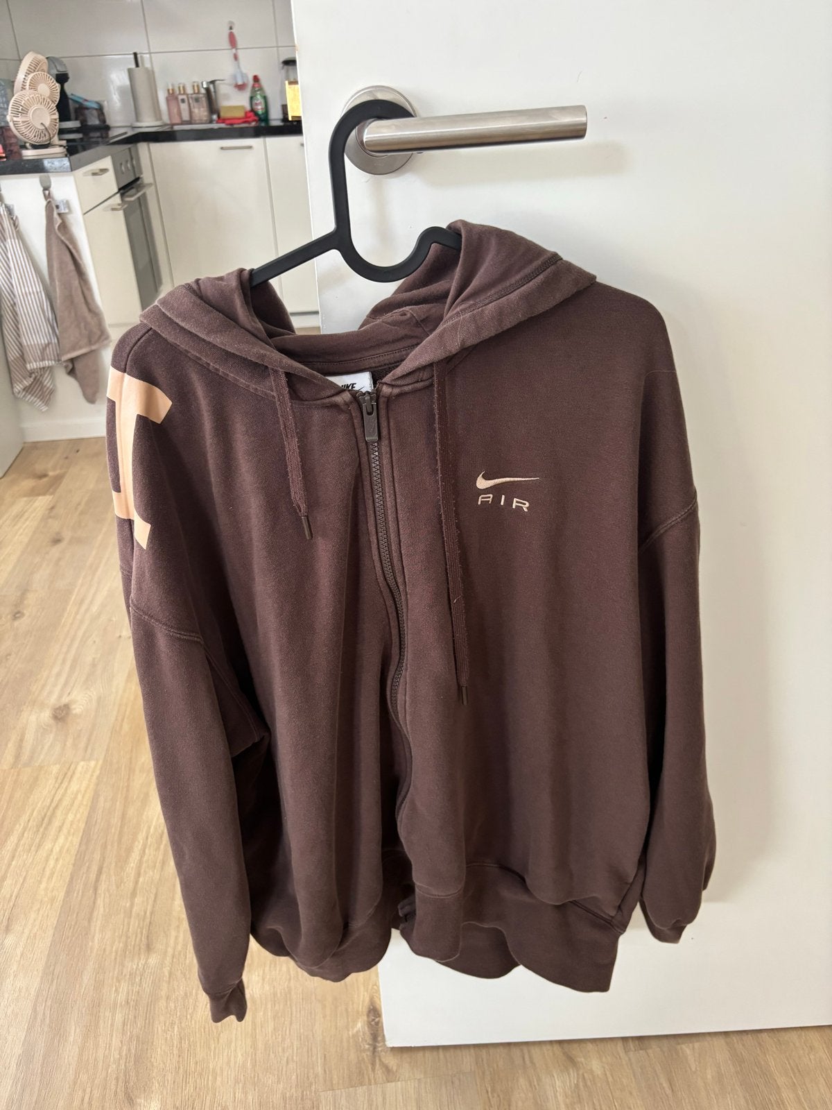 Origineel Nike vest met rits - Maat M, Kleding | Dames, Truien en Vesten, Ophalen of Verzenden, Gedragen, Maat 38/40 (M), Bruin
