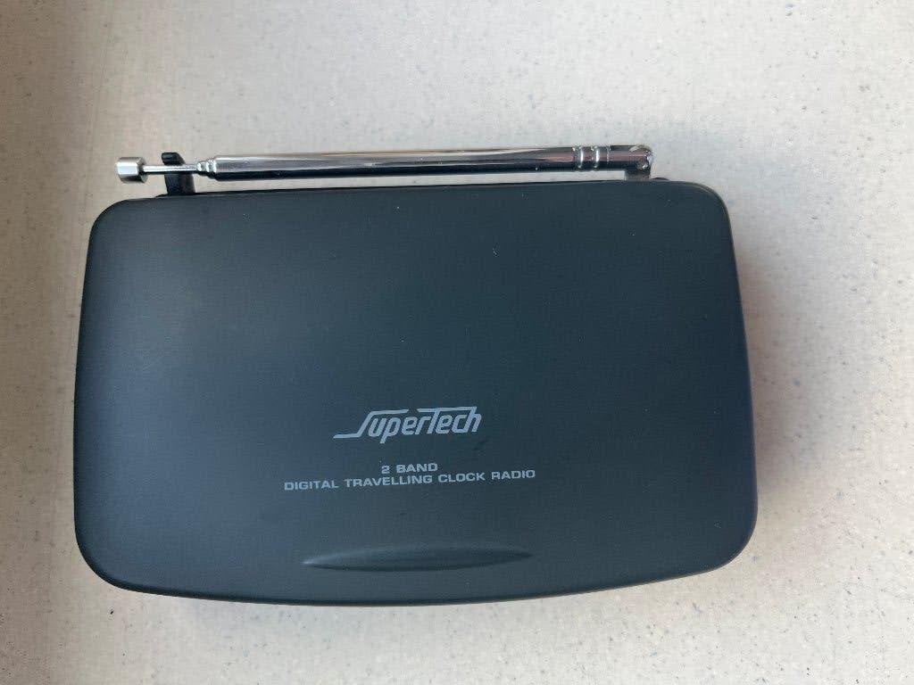 Supertech portable radio vintage am/fm met alarm, Ophalen of Verzenden, Zo goed als nieuw