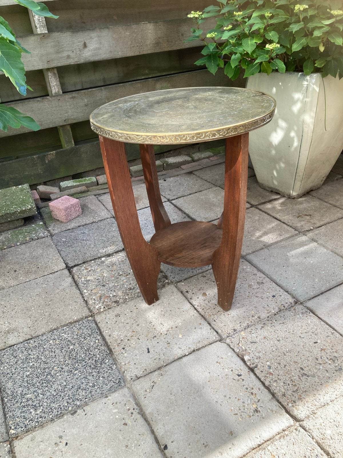 Vintage bijzettafel met koperen blad, Antiek en Kunst, Ophalen of Verzenden