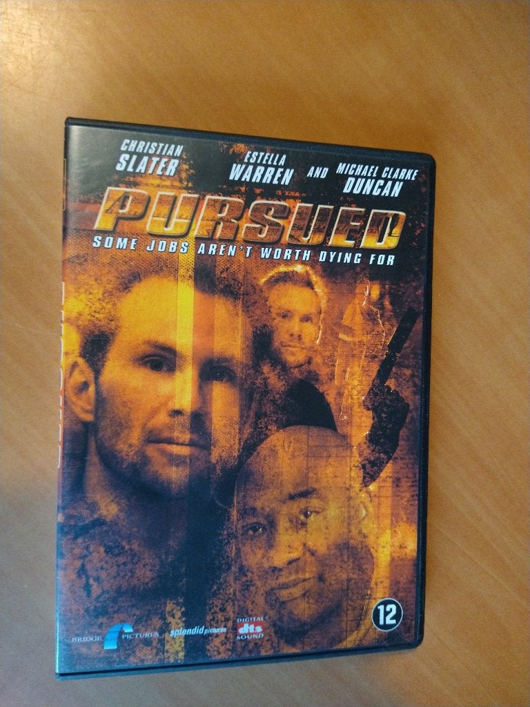 DVD Pursued, Cd's en Dvd's, Dvd's | Thrillers en Misdaad, Zo goed als nieuw, Alle leeftijden, Ophalen of Verzenden