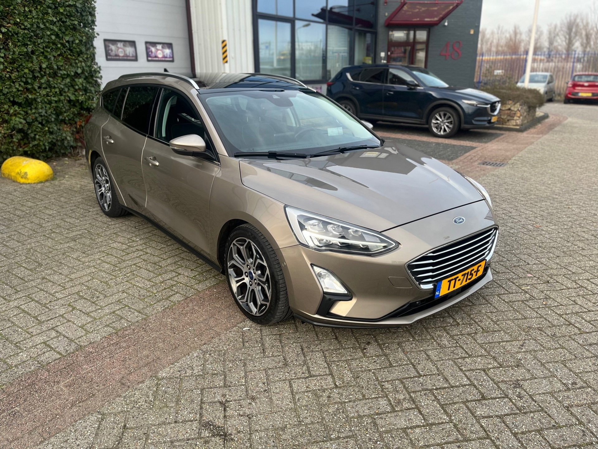 Ford Focus Wagon 1.0 EcoBoost Titanium Business, VOL OPTIE, 125 pk, Gebruikt, Euro 6, 715 kg