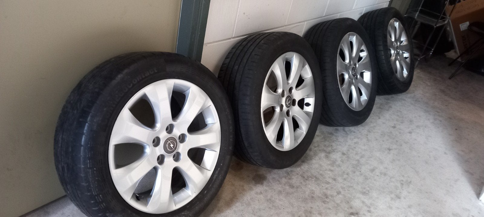 opel zafira tourer original banden met velgen, Auto diversen, Ophalen