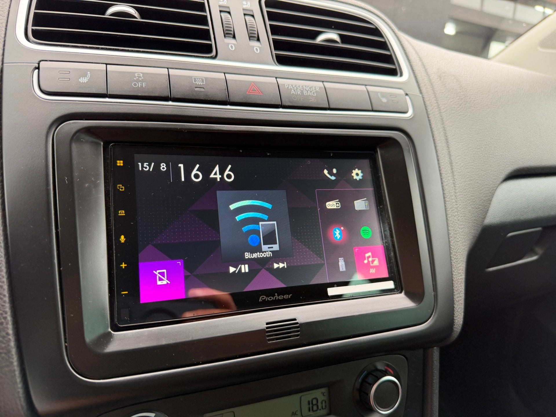 Volkswagen Polo 1.4-16V Highline Clima|Cruis|Stoelvw|Carplay, Auto's, Volkswagen, Voorwielaandrijving, Automatische klimaatregeling