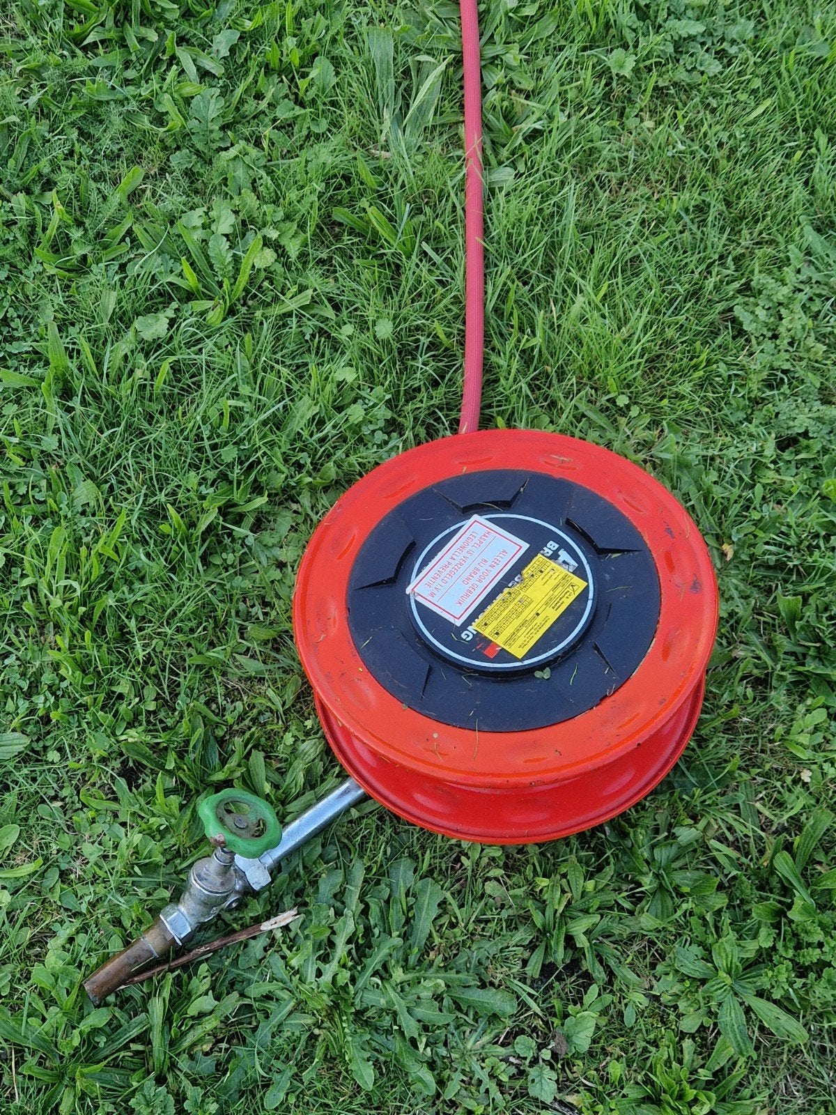 Brandslang met haspel en kraan, circa 15 meter, Ophalen of Verzenden, Gebruikt