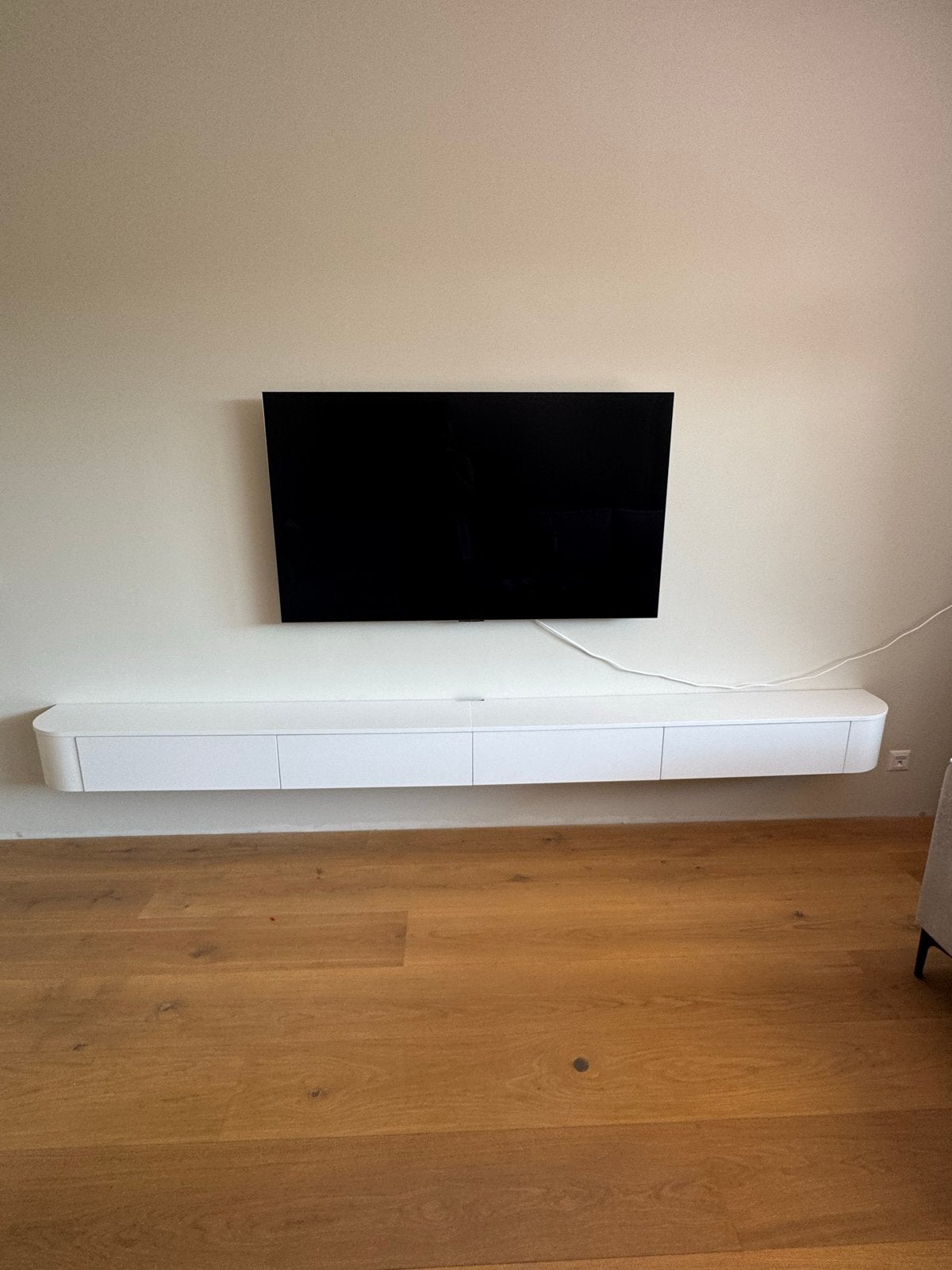 Modern zwevend tv-meubel - 280 cm breed, Ophalen, Overige materialen, Zo goed als nieuw, 200 cm of meer